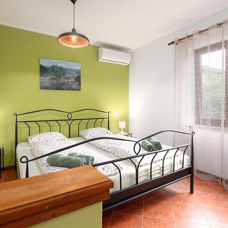Studio Apartment Vrsar Luaran gambar