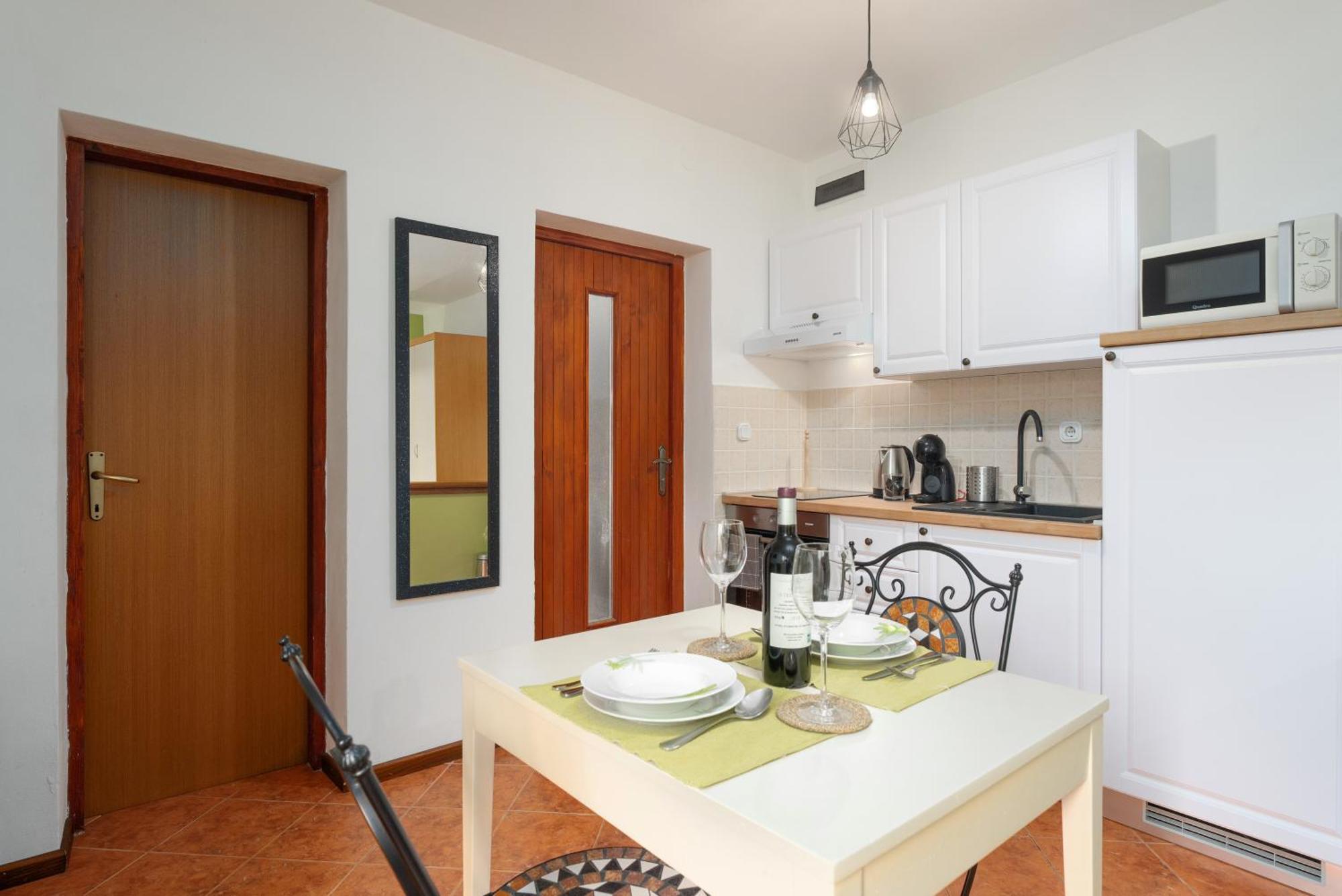 Studio Apartment Vrsar Luaran gambar